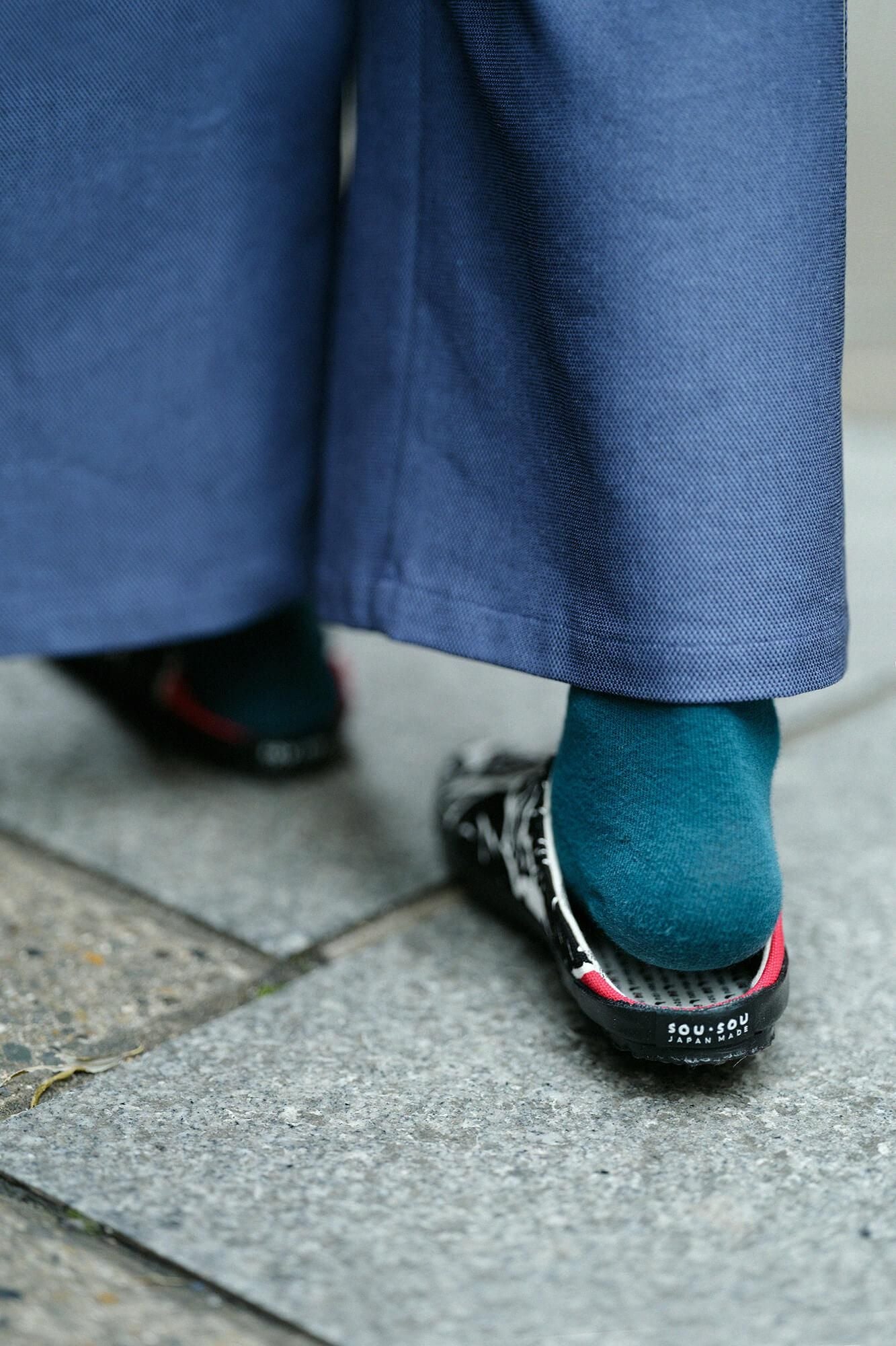 Klebrige Tabi-Socken/Drucke (Hanga)