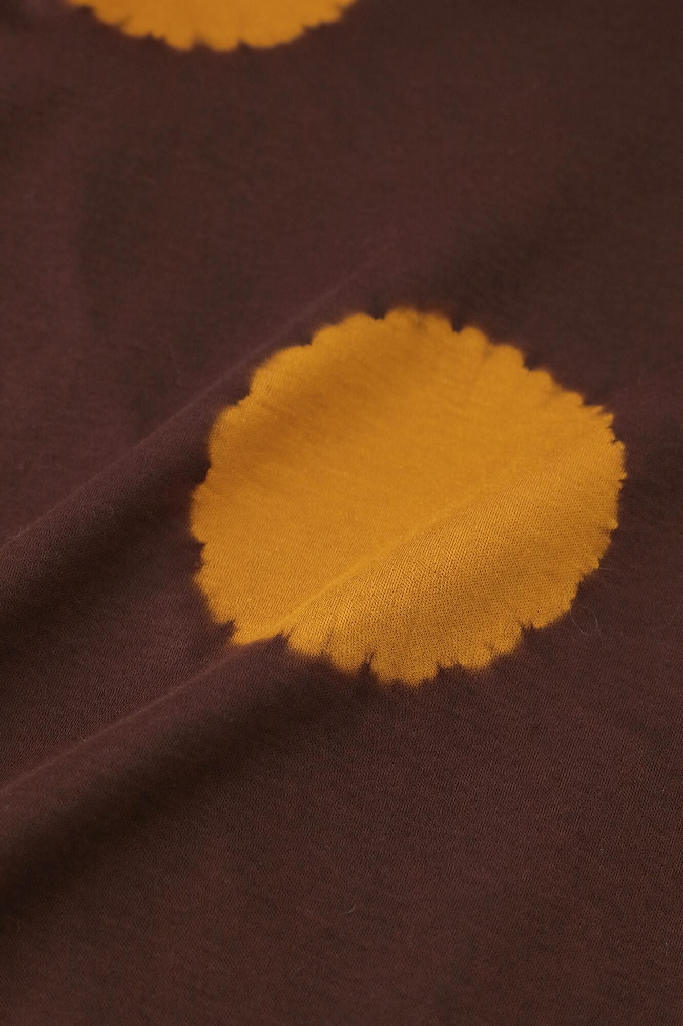 Kinkiyo Shibori Doppelseitige Ausgabe (Ryomen Ami) Kragenwickel Jiban / Große Tupfen (Mizutama Dai) Verfassungsfarbe (Kenpo-Farbe) x Bernsteinfarbe (Bernsteinfarbe)