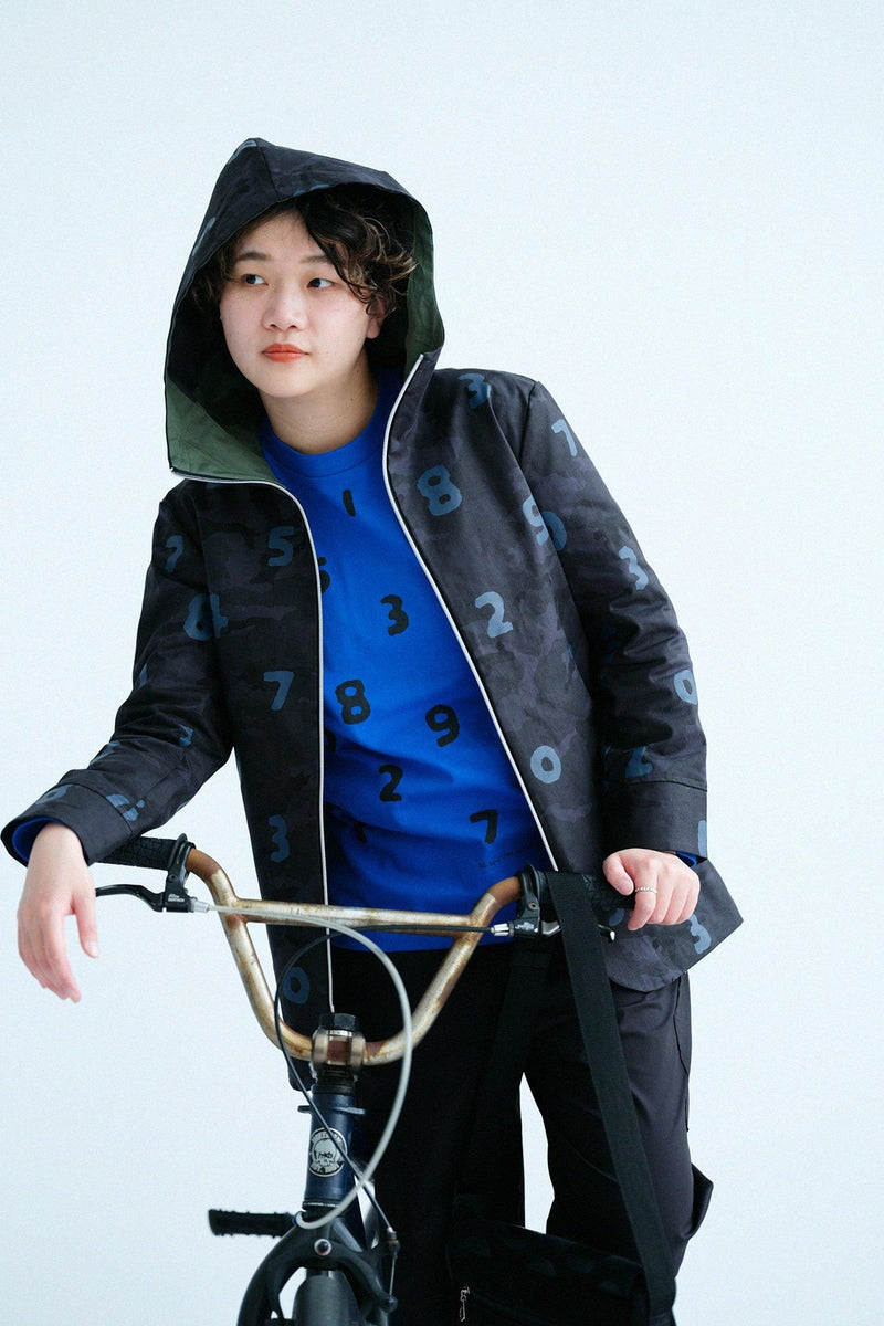 ZIP UP フードジャケット（秋冬）