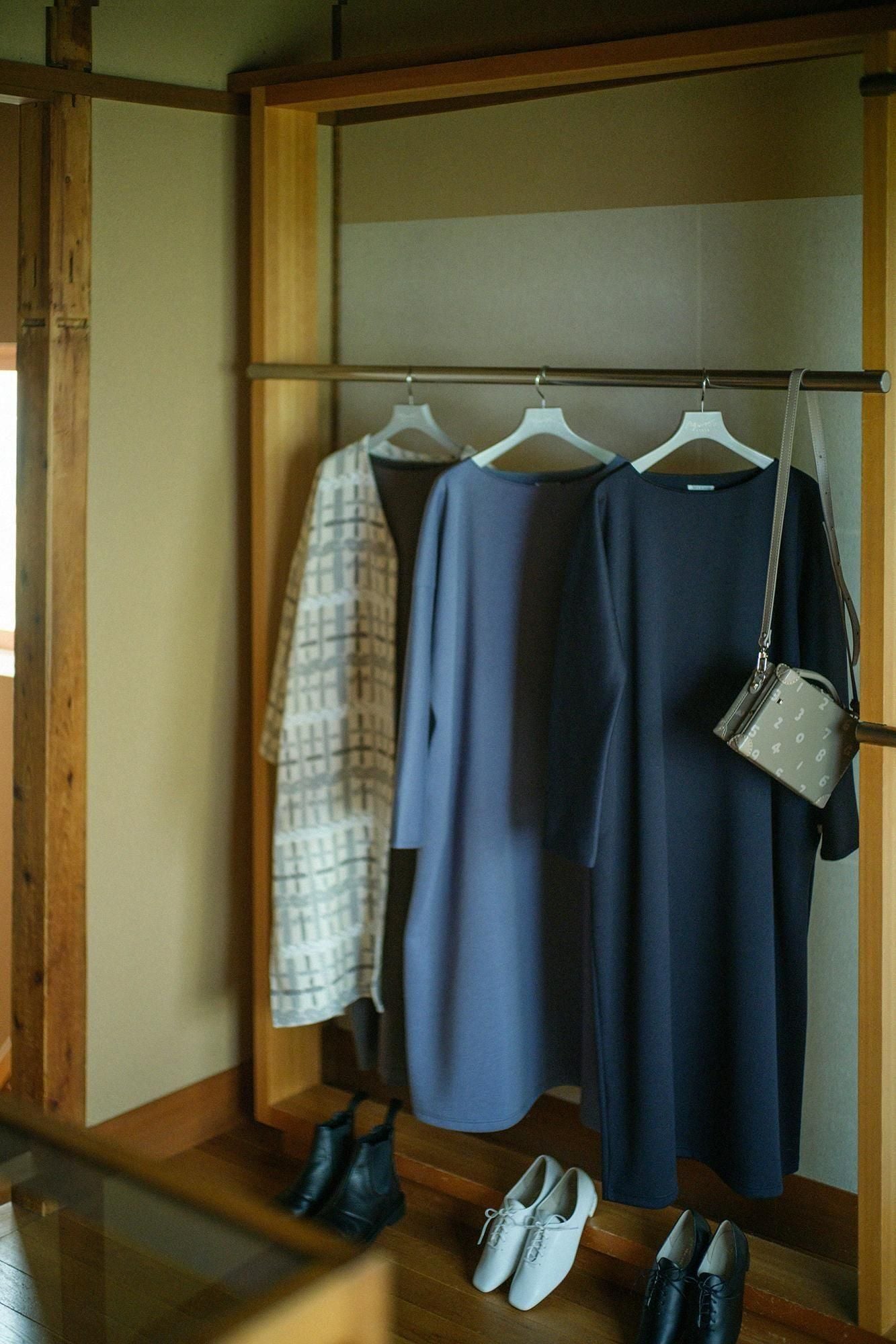 L/S OP-Langarmshirt aus Pappstrick mit U-Boot-Ausschnitt in Maxilänge/Dunkelblau