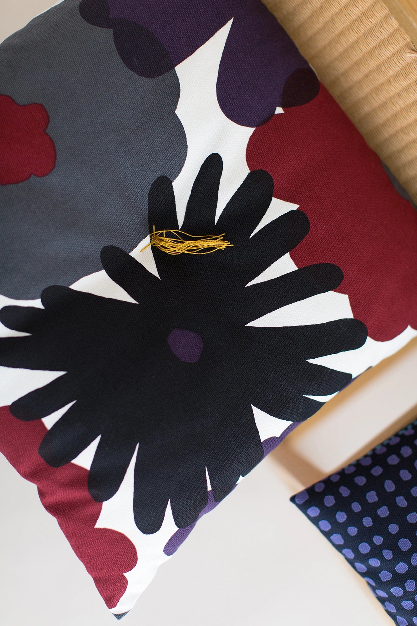 [Expédié en 3 semaines] Coussin SOU/SOU Kyoto (toile n°8)/Oraka Todori Kazahana