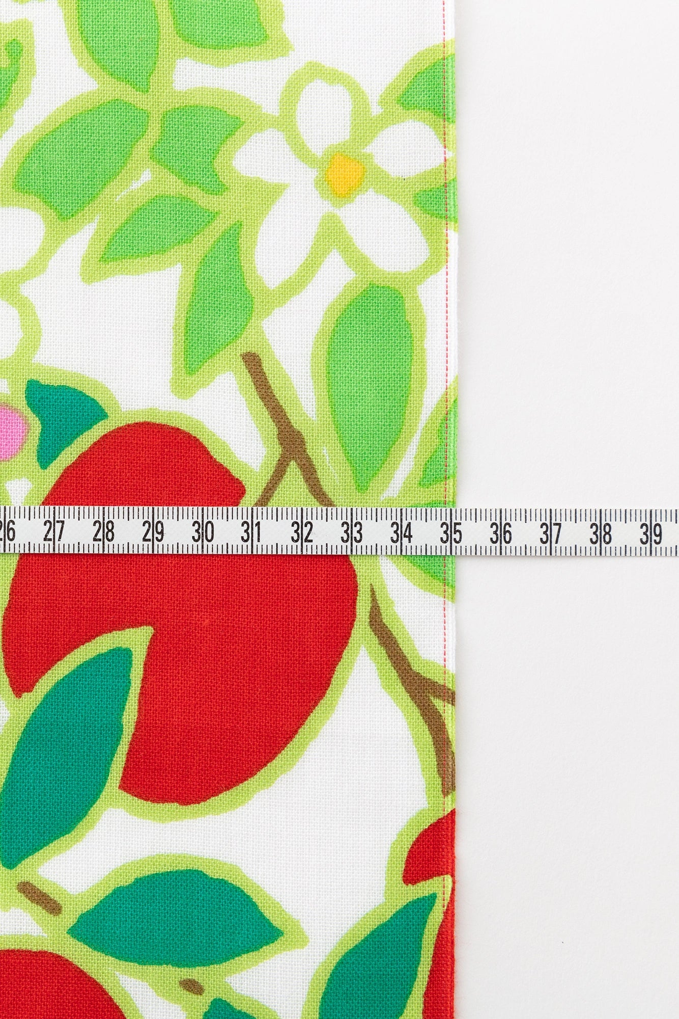 텍스타일 원단 （이세모멘 테누구이)/Apple Field <50cm>