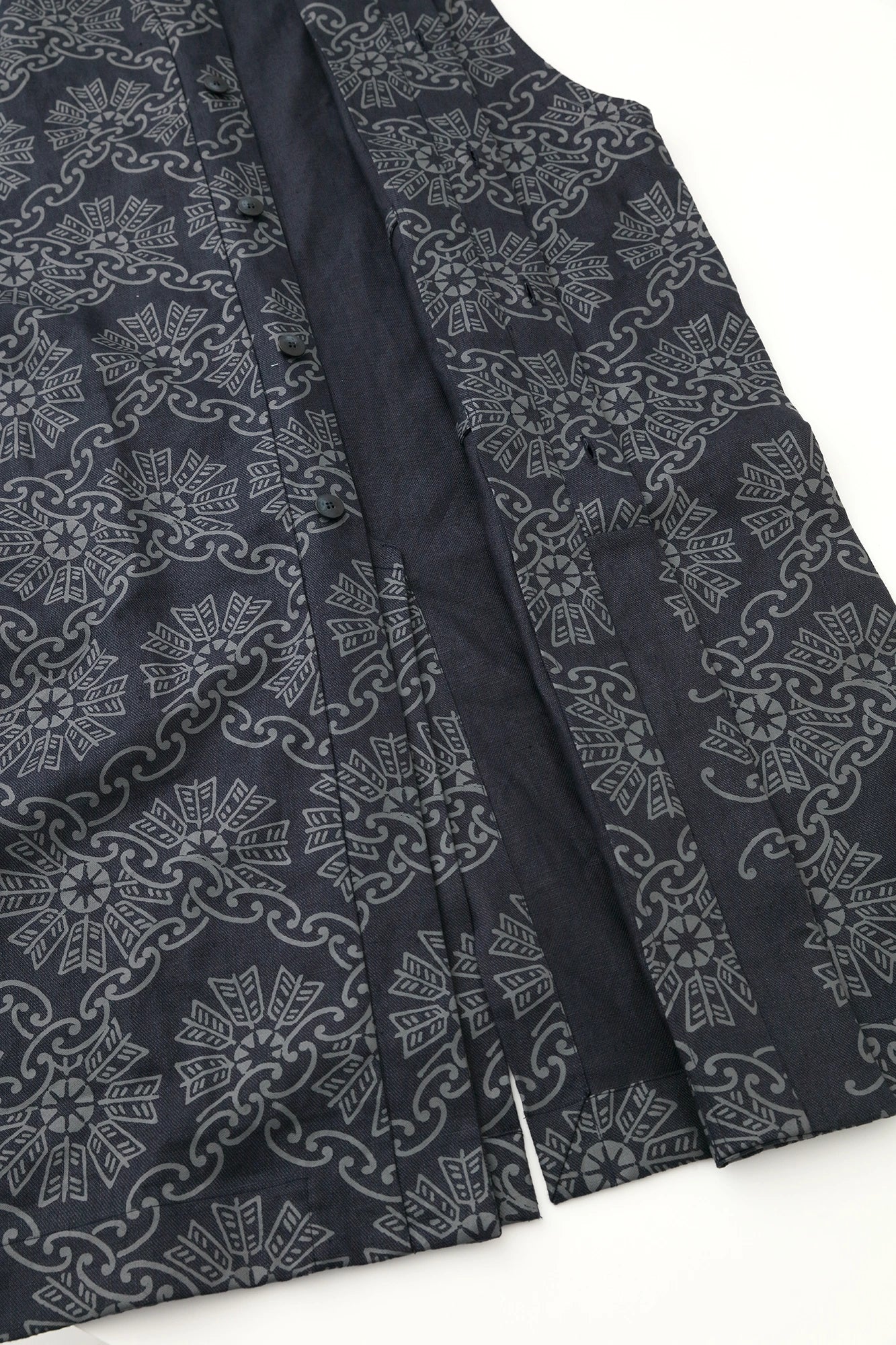 Linen Twill Weave Long Jinbaori Single Layer／Continuation of Arrow Wheel-Recreation Dark Navy