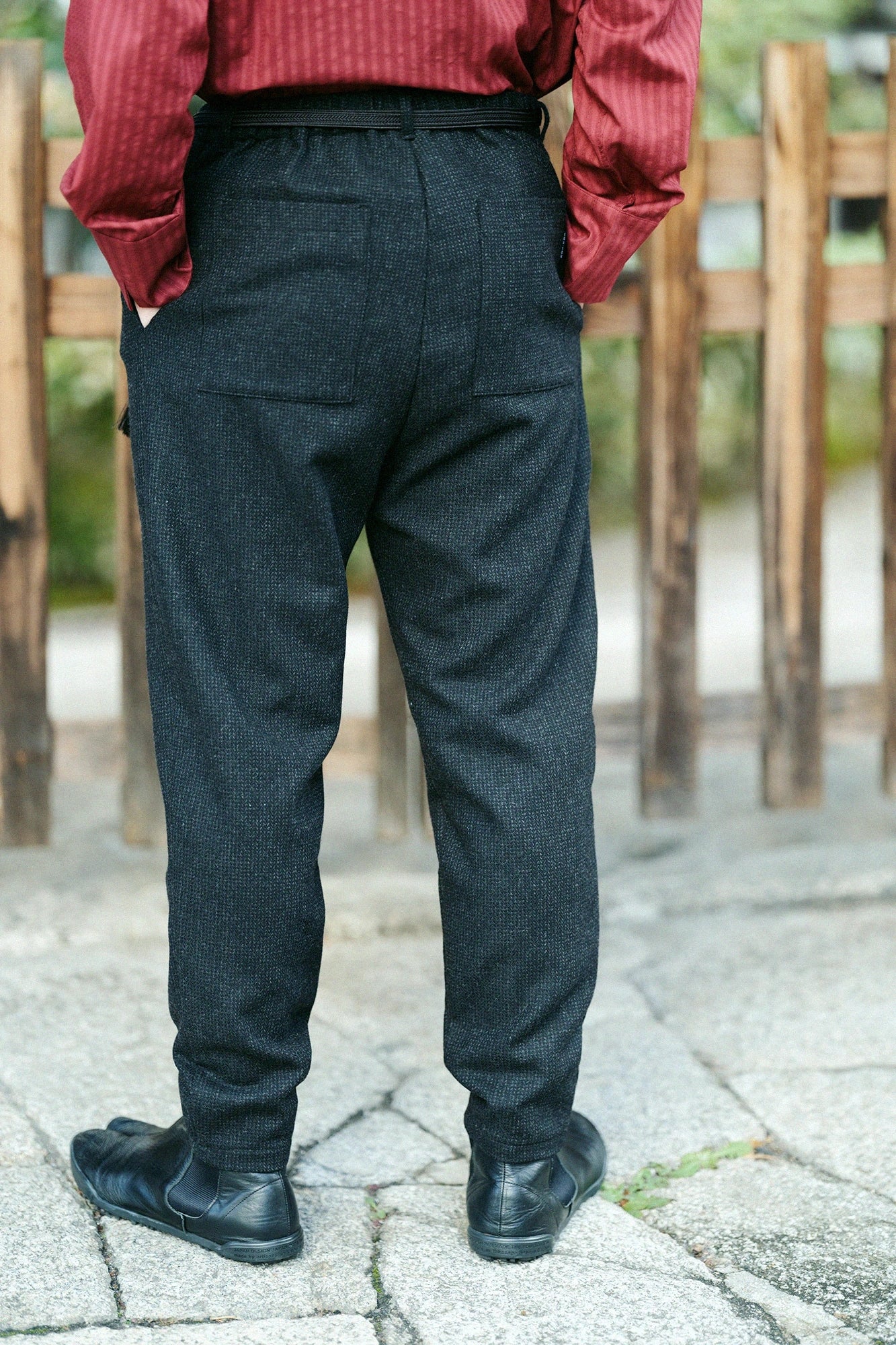 Bishu-Fischgräten-Schnee-Hakama/dunkle Tinte (Kozumi)