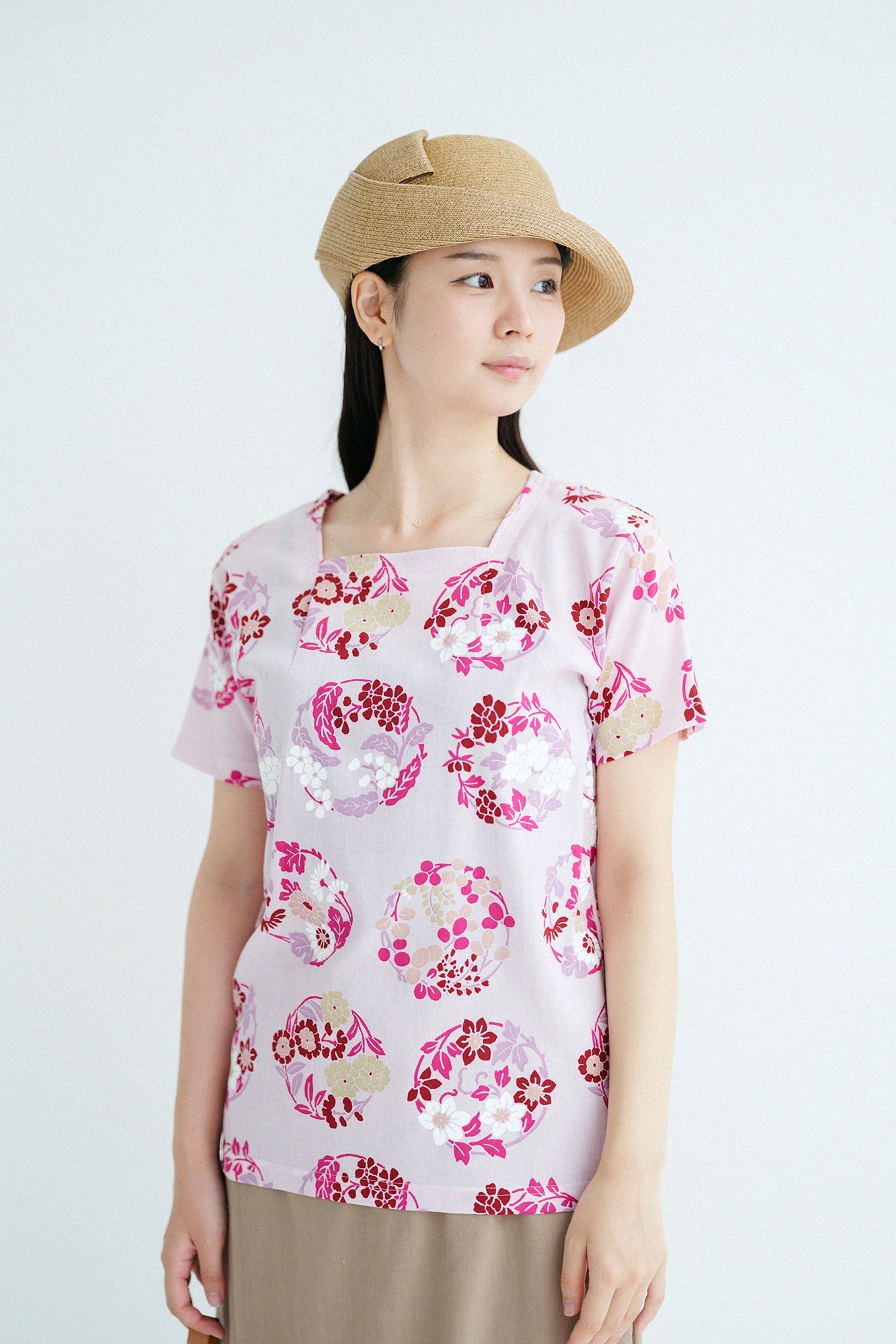 '身長：'162cm,'着用サイズ：'女M
