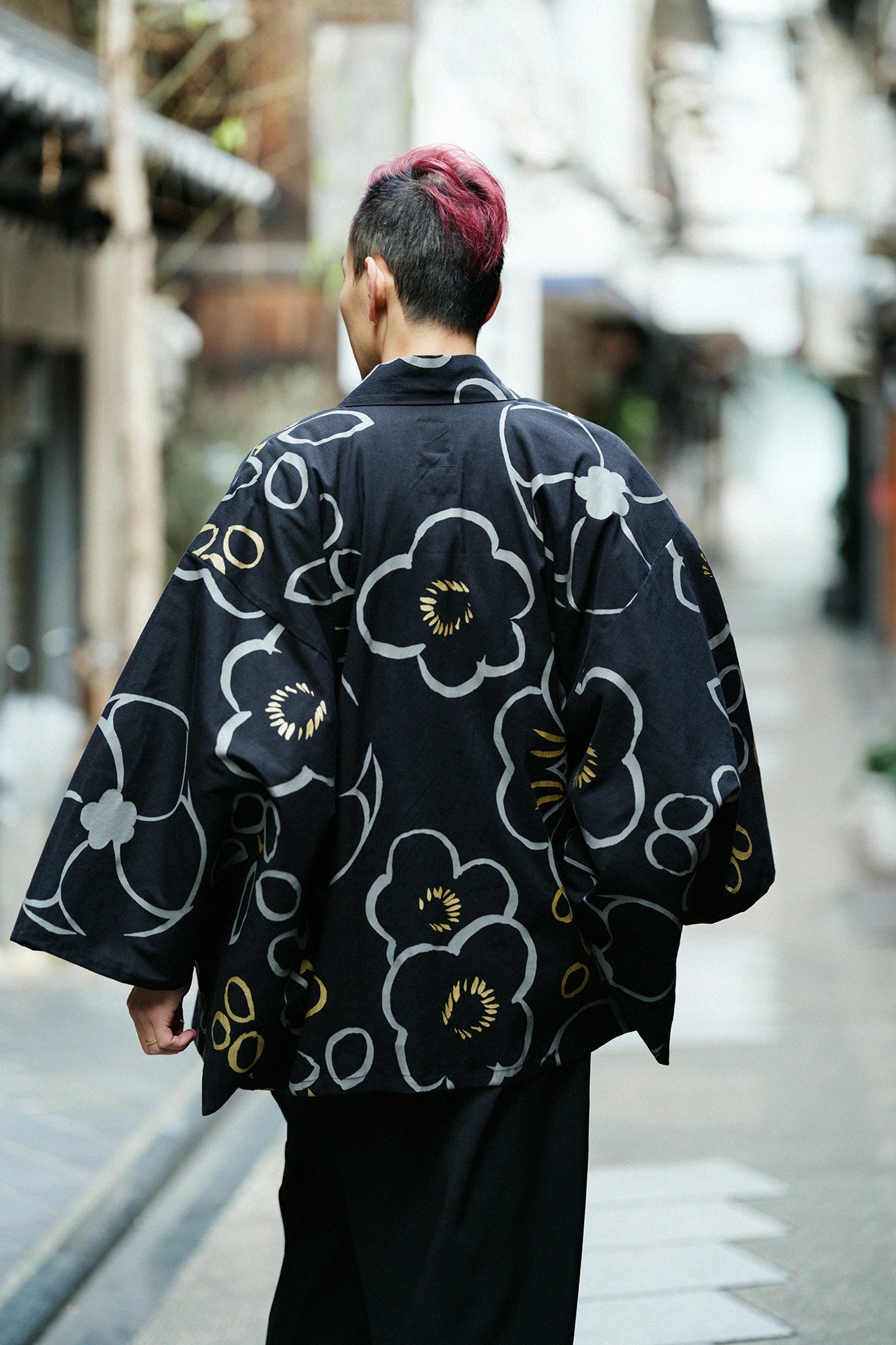 伸（しん） 綿麻（めんあさ） 角袖風靡（かくそでふうび）／桃山（ももやま） 略（りゃく）  濡羽色（ぬればいろ）