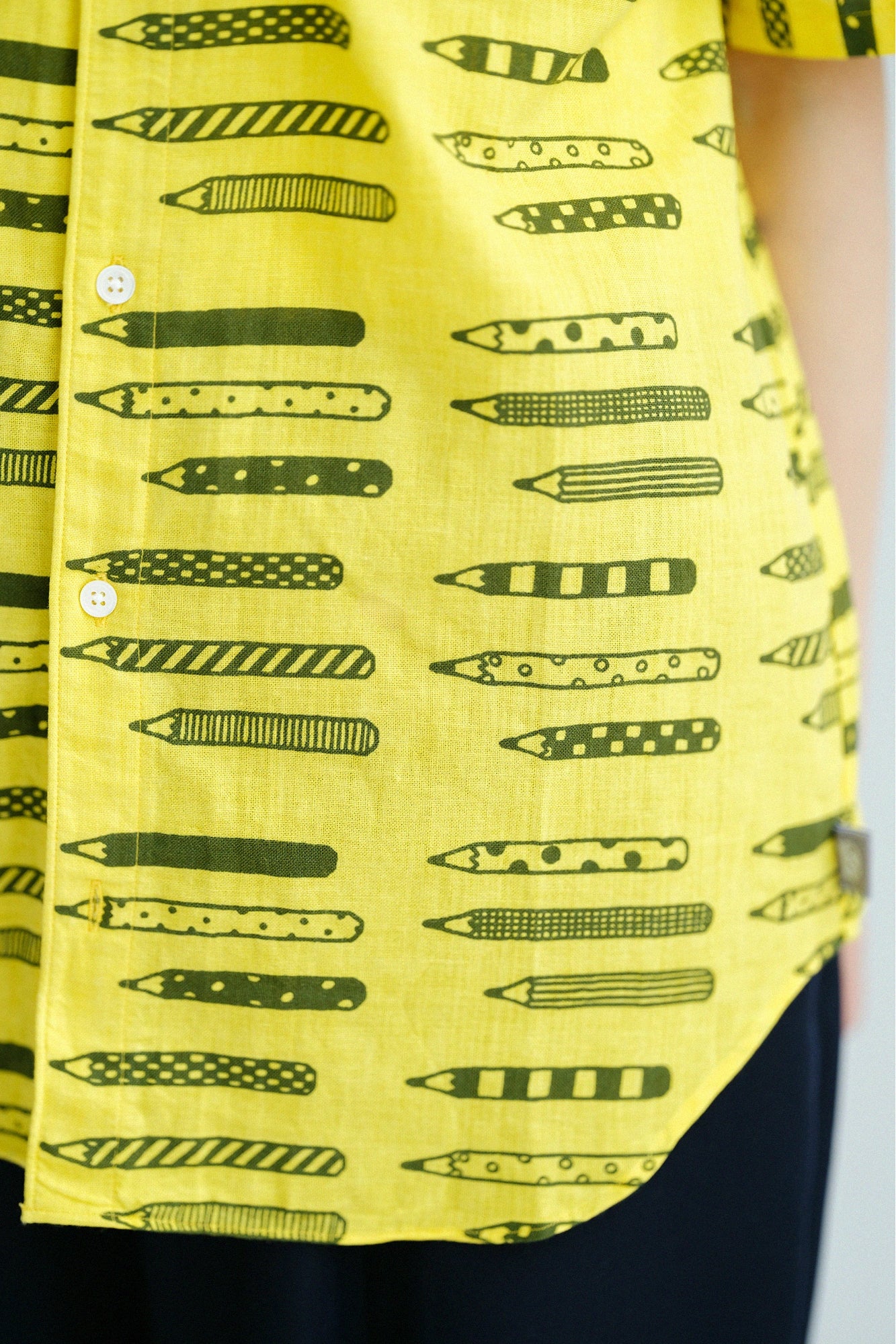 Ise Momen Bun Kurzarmshirt/Bleistift