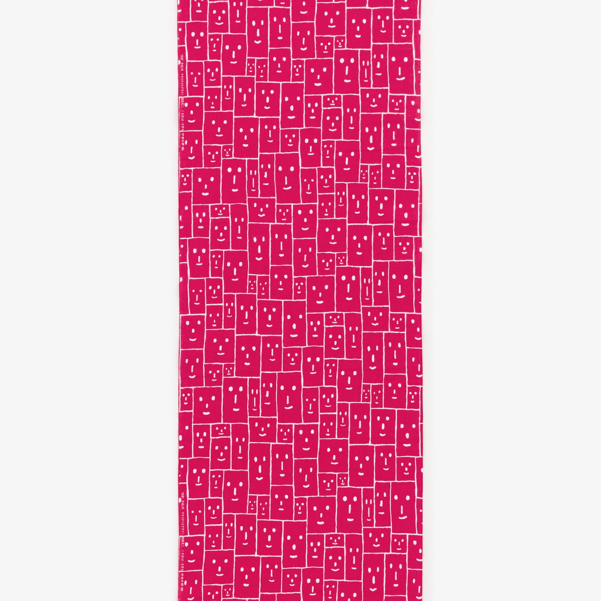 텍스타일 원단 （이세모멘: Tokuoka) / Smile Strawberry <50cm>