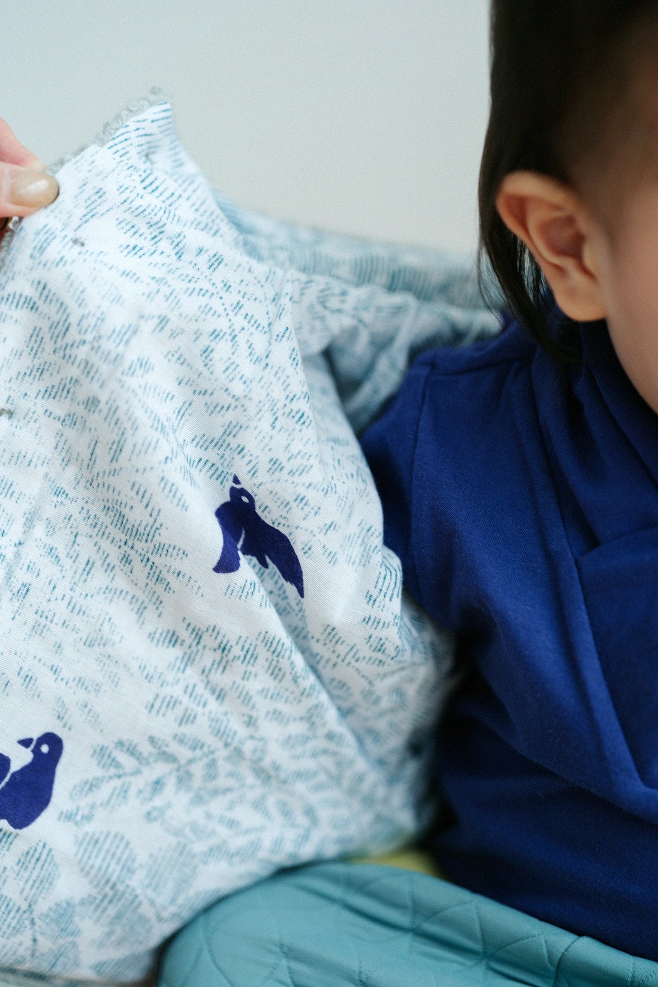 ●Boa Hooded Kinder-Langarmshirt/Ao Midori Color x Twitter Stakko