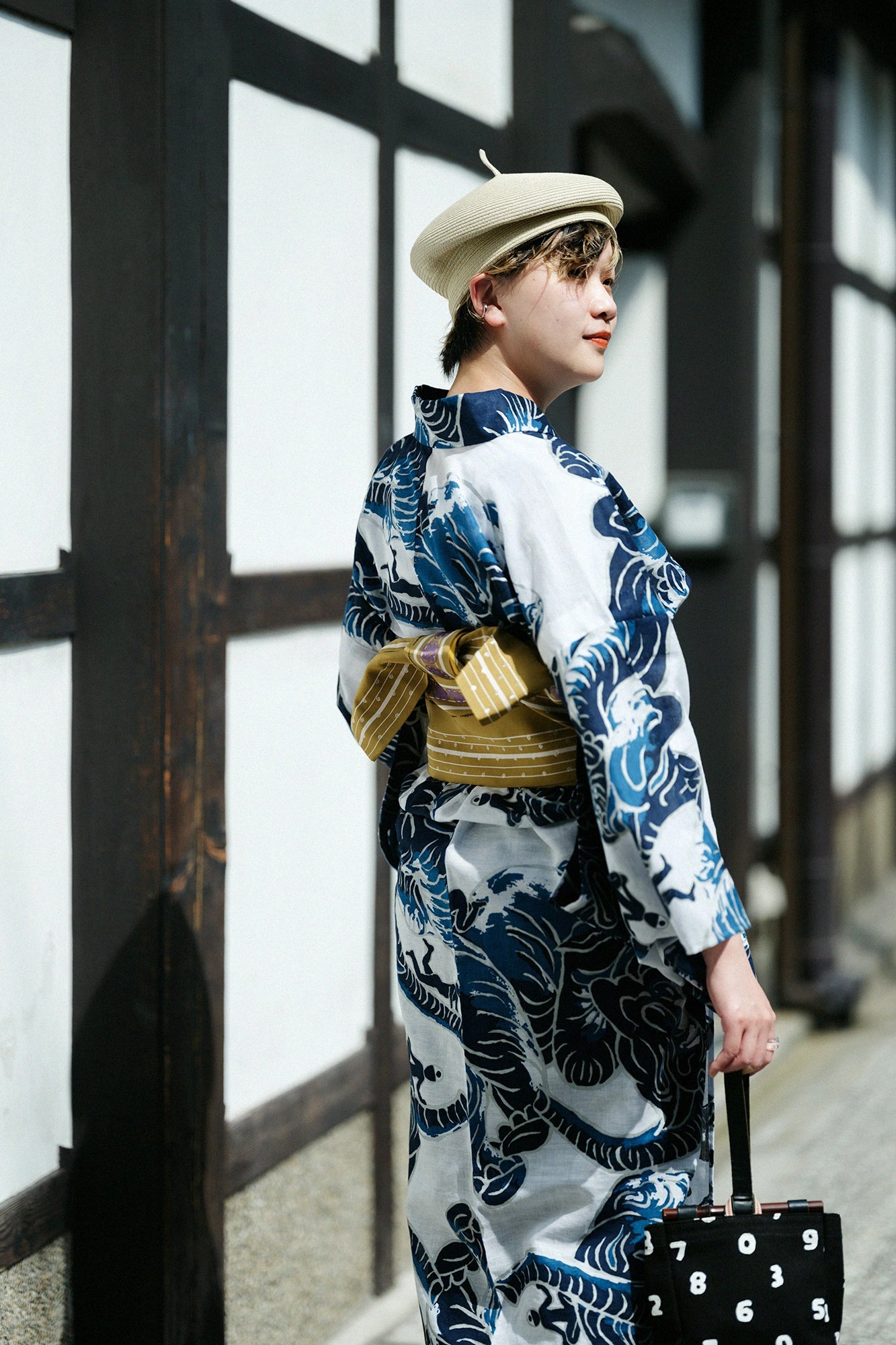 【※お仕立て別】知多木綿 綿麻 30/30 浴衣反物／flying elephants
