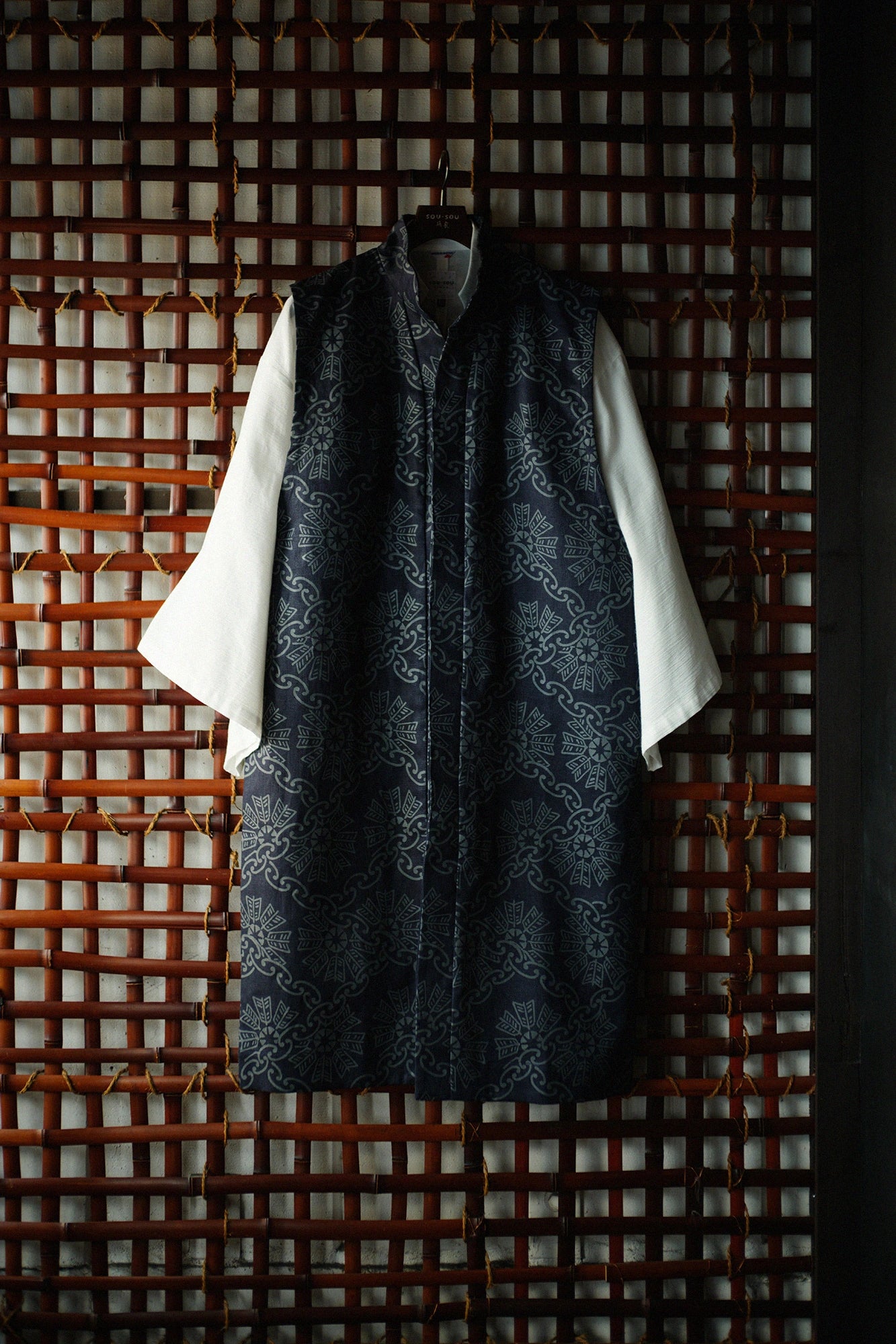 Linen Twill Weave Long Jinbaori Single Layer／Continuation of Arrow Wheel-Recreation Dark Navy