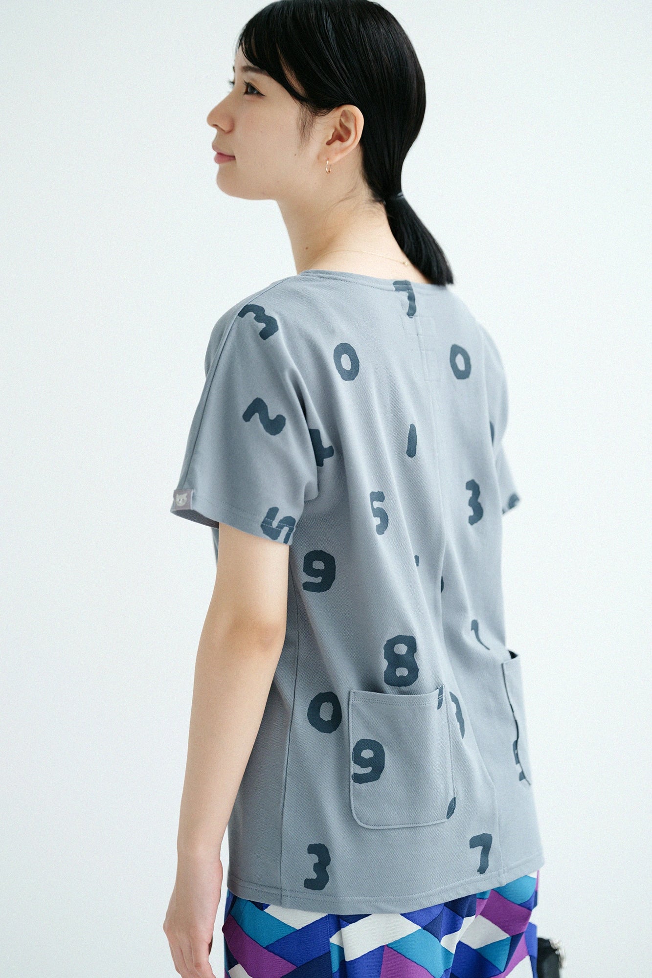 'Height:'162 cm,'WearsTaille: 'S