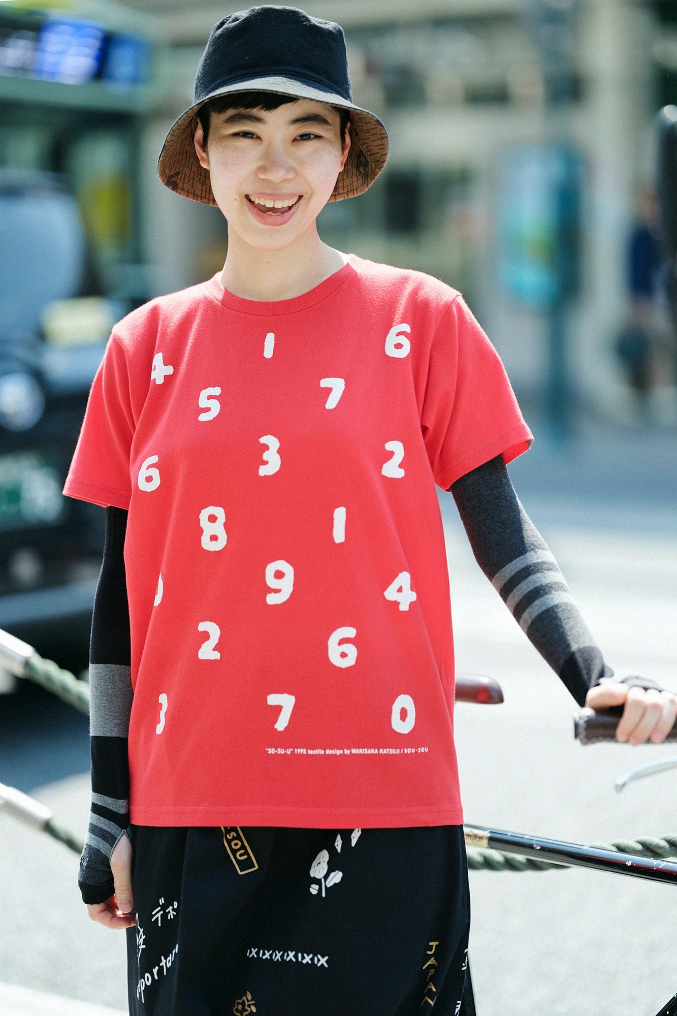 SO-SU-U Kurzarm-T-Shirt [5.0]/Rot