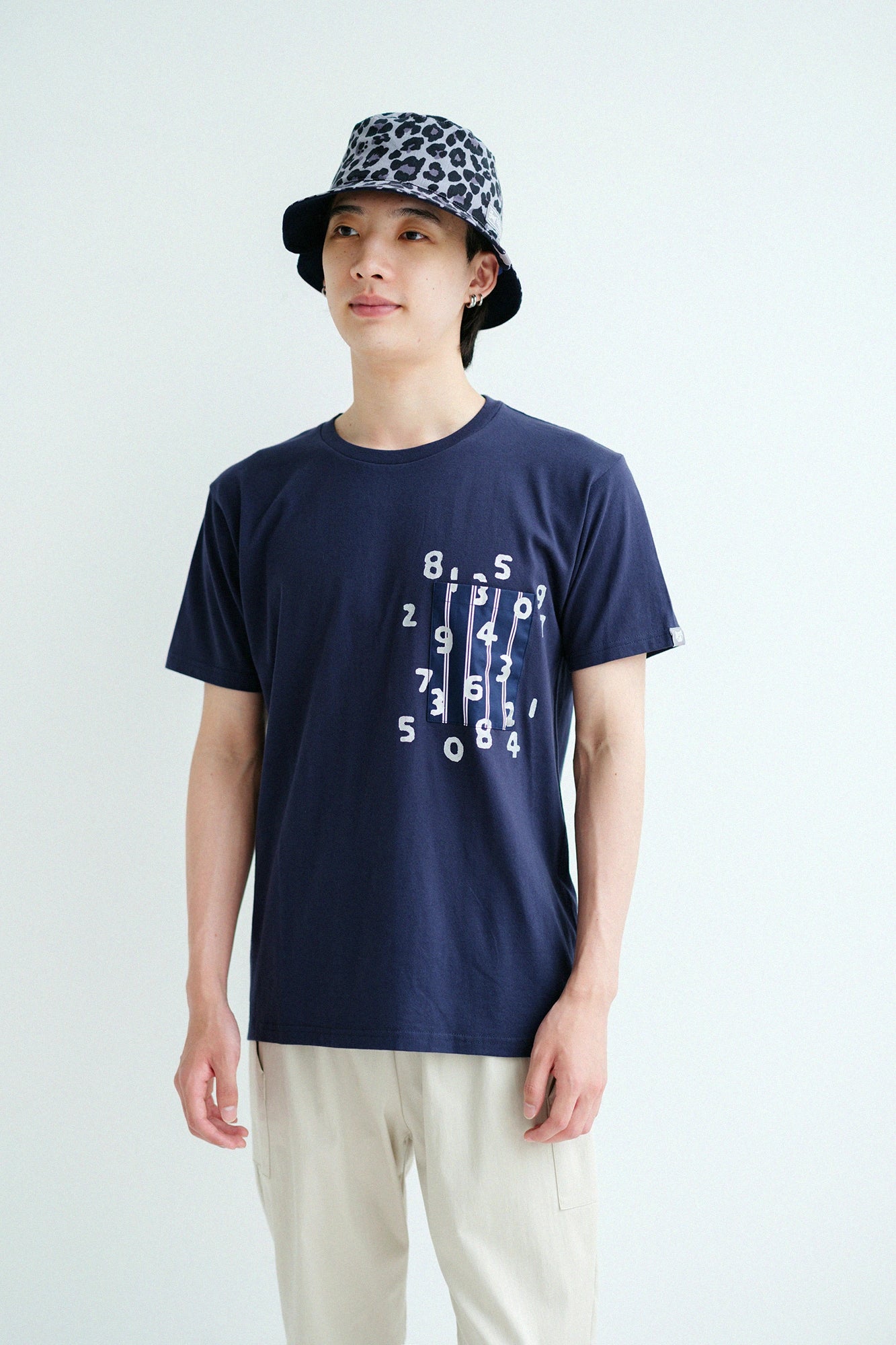 'Height：'176cm ,'Wearsイズ：'L
