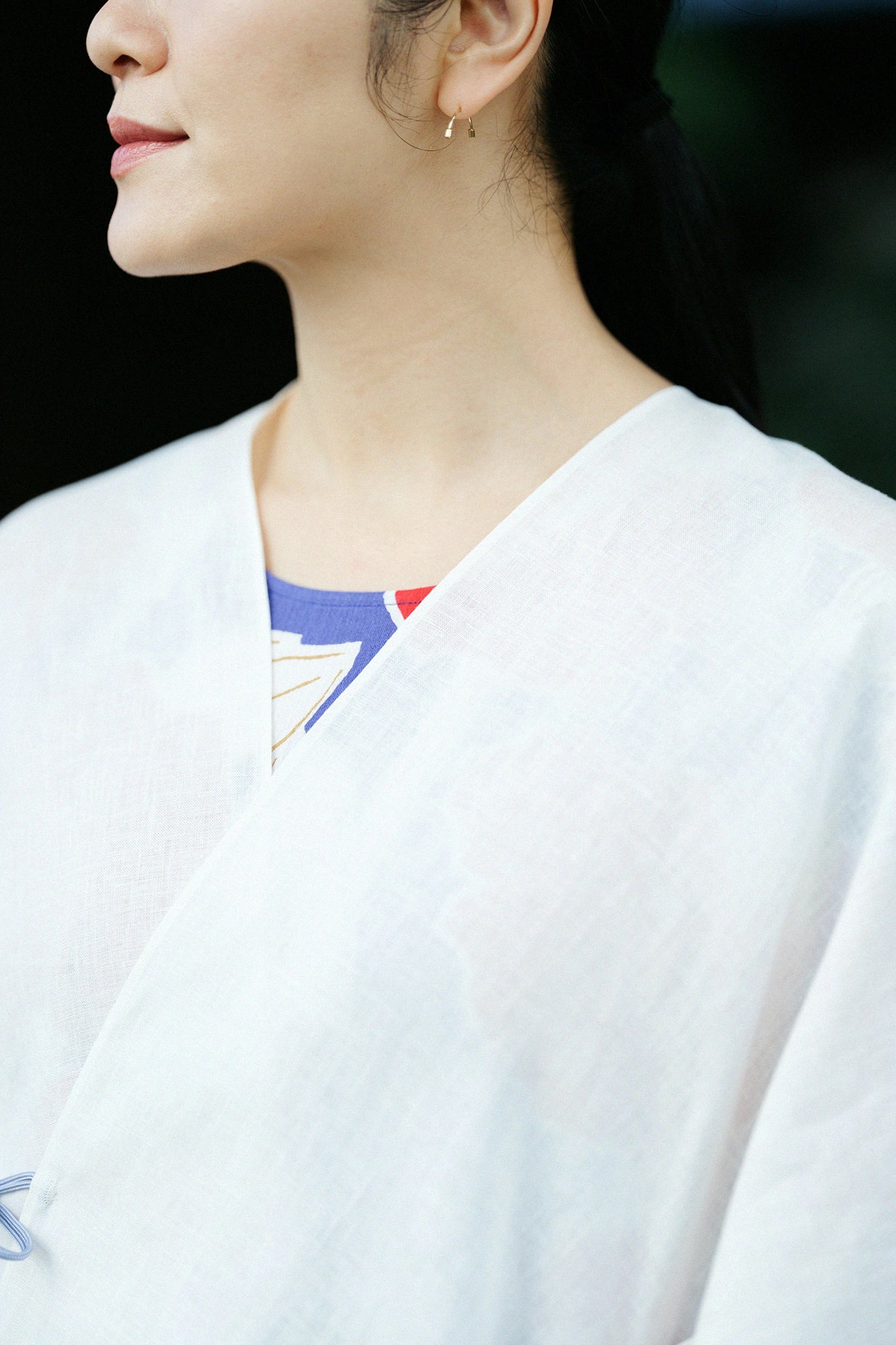 마 키사라기/ 흰색 
