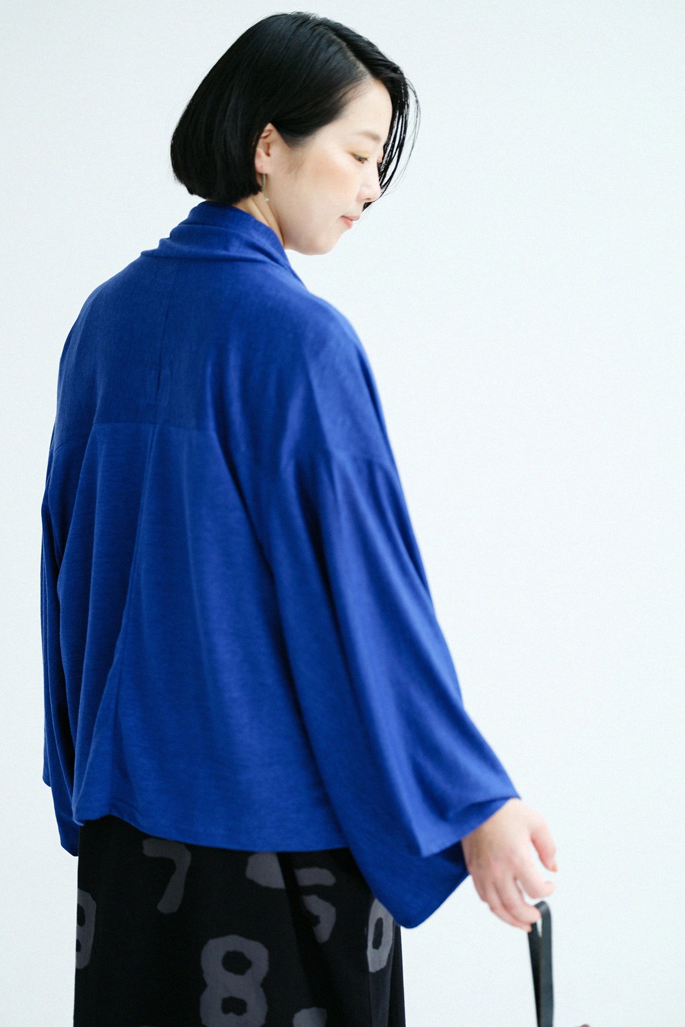 Mohnblüten-Somae-Sobagashira (kosodesaya) Short (mizikatake) / Lapislazuliblau (ruriiro) 