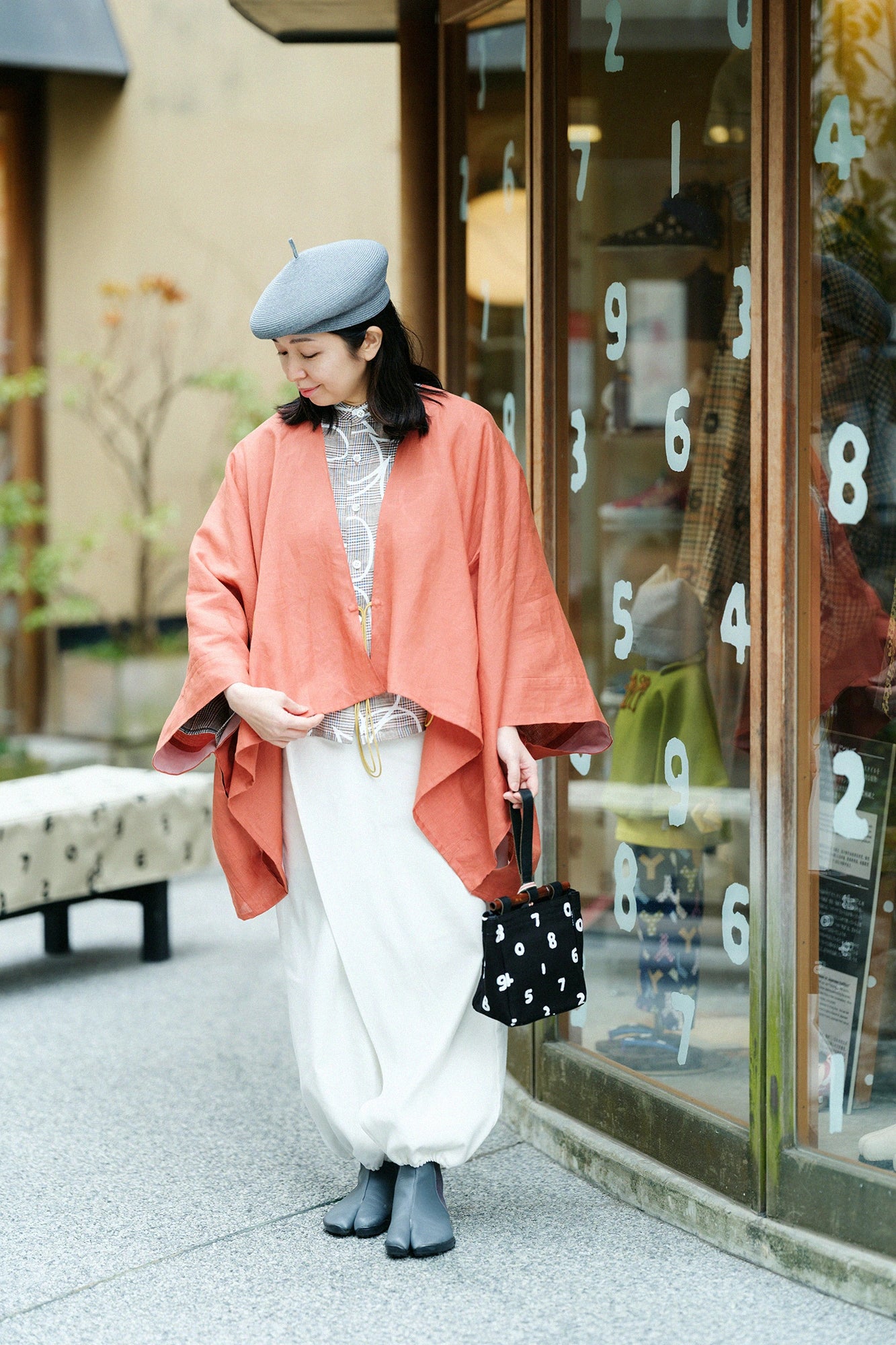 麻 格子織（こうしおり） 草衣（そうい） 上（うえ）／しあわせと余白（よはく）