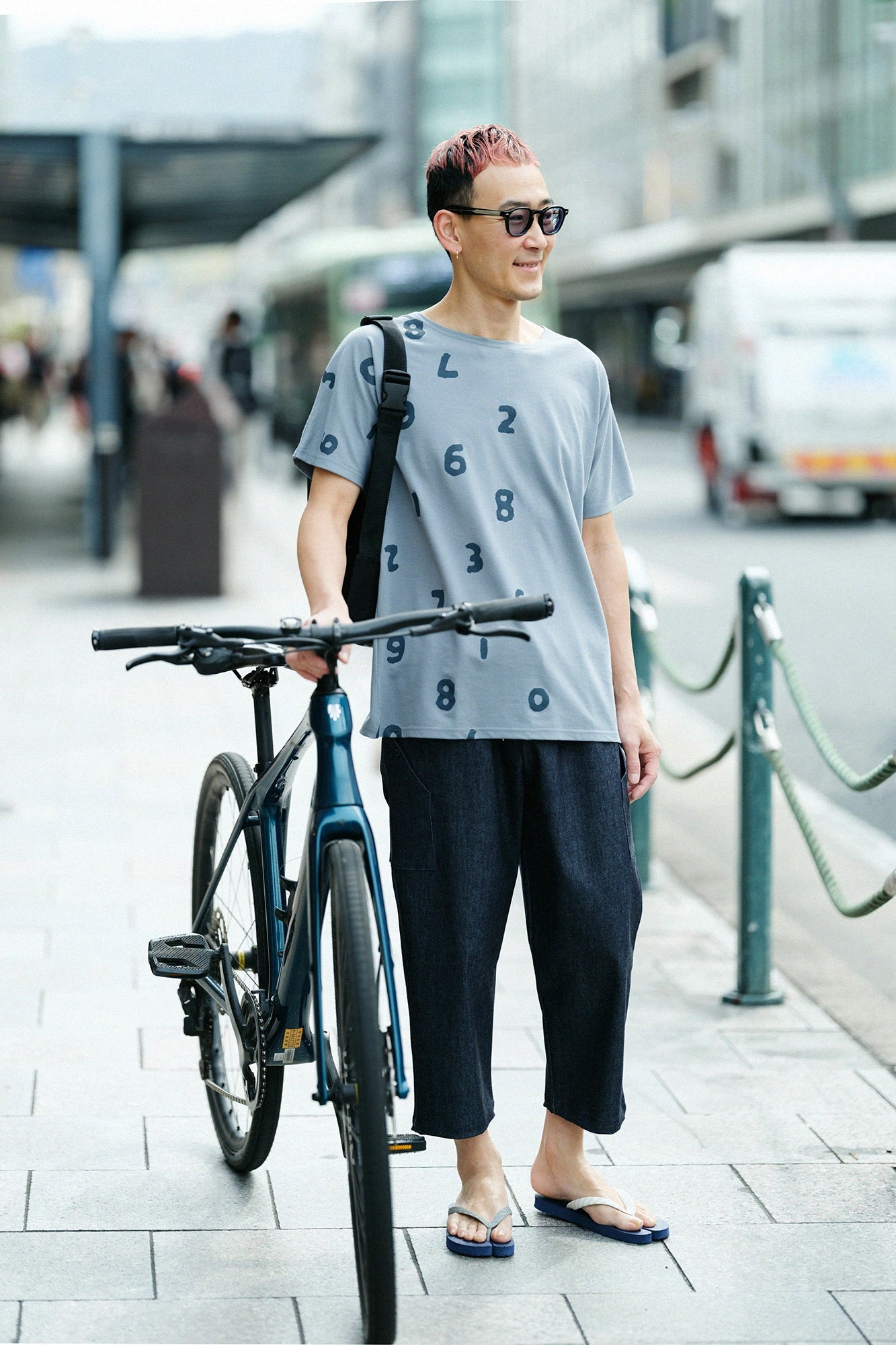 'Height：'171 cm,'WearsTaille : 'L,左下