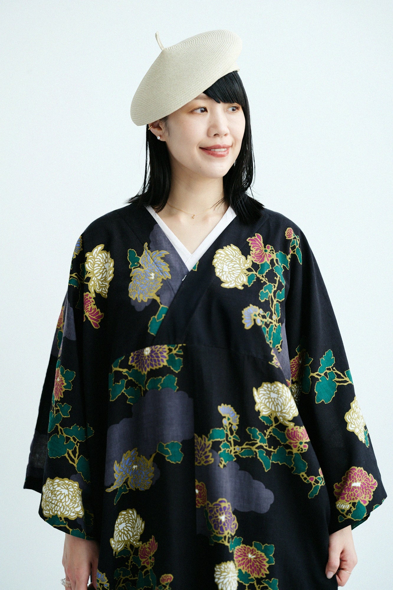 伊勢木綿 文（ぶん） 大帷（おおかたびら）／雲取り（くもどり）に菊