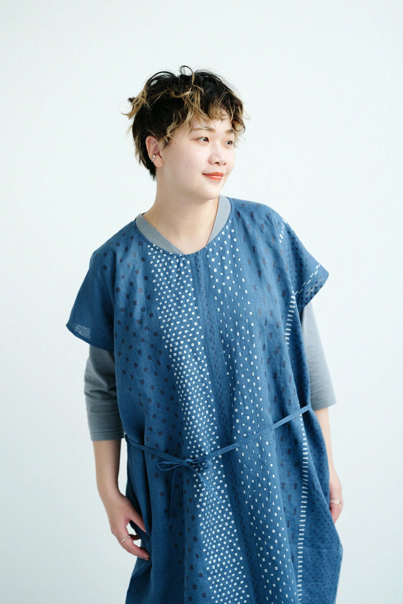 마 직사각형 원피스／아라레지마（아라레시마）와 여백 유등 눈 색상（노시메이로） 