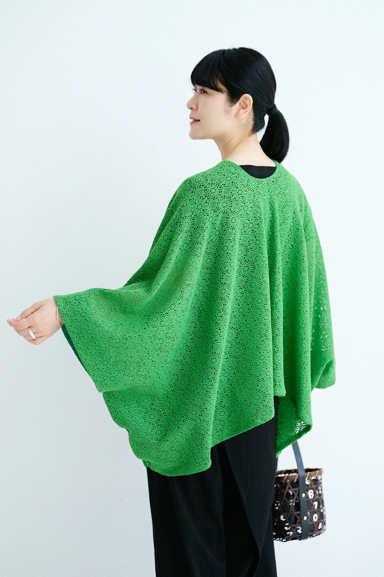 '身長：'166cm,'着用サイズ：'女F,左下
